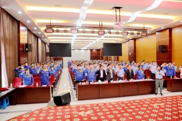 【全面精益 振奋有为】腾博官网诚信为本纸业精益TPM三期总结暨全面精益启动大会隆沉召开